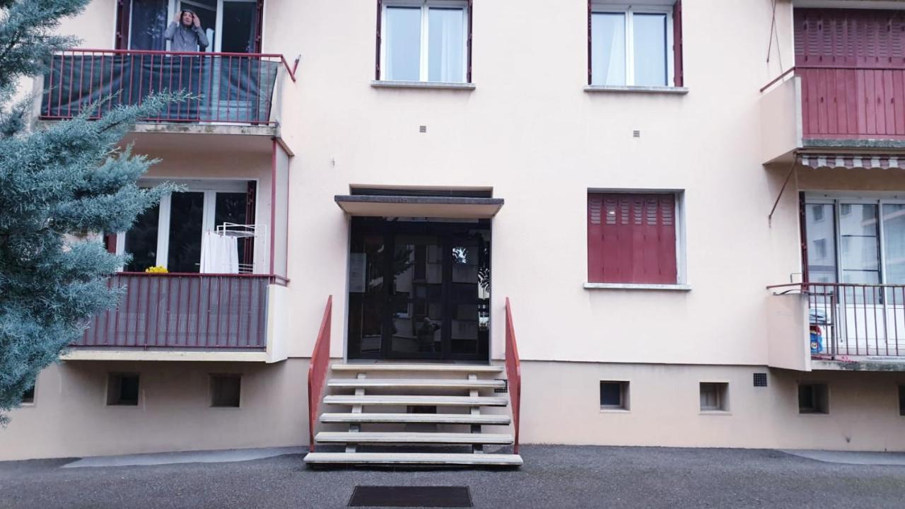 Le White Cosy A 5 Minutes Du Lac Avec Parking Privatif Gratuit Annecy Eksteriør bilde